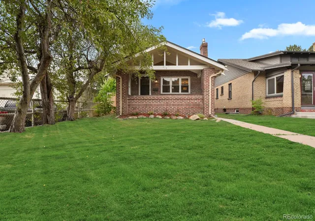 Photo 2 of Single family home for sale at 318 S Downing St, Denver, CO 80209 | MLS# 7531240 | Listing updated on 2026-09-24