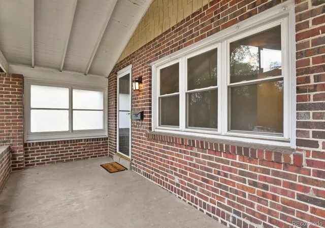 Photo 3 of Single family home for sale at 318 S Downing St, Denver, CO 80209 | MLS# 7531240 | Listing updated on 2026-09-24