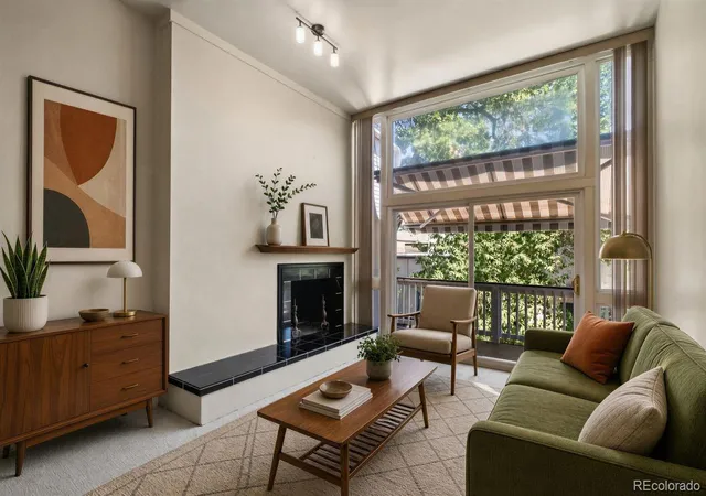 Photo 1 of Condo for sale at 3576 S Ivanhoe St, Denver, CO 80237 | MLS# 4569803 | Listing updated on 2026-10-28