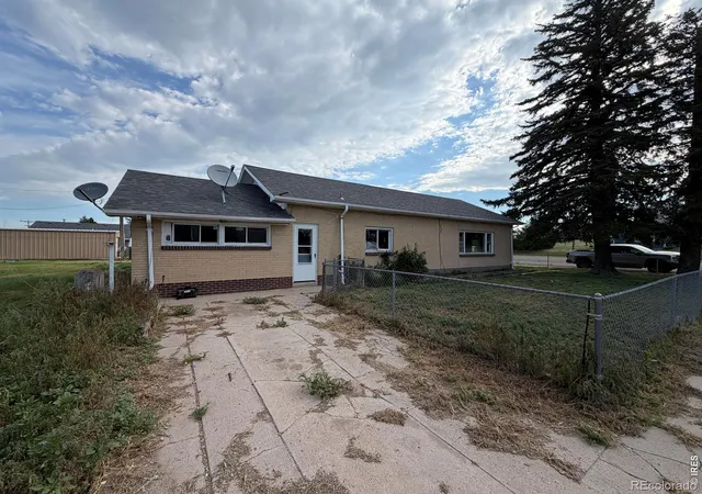 Photo 3 of Sale Pending at 1330 1st Avenue, Vona, CO 80861 | MLS# IR1065155 | Listing updated on 2026-09-10