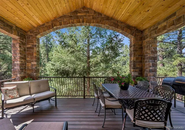 Photo 4 of Single family home for sale at 5269 S Algonquin Rd, Indian Hills, CO 80454 | MLS# 2590556 | Listing updated on 2026-09-10
