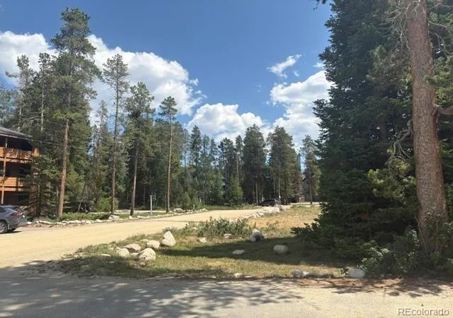 Photo 3 of Condo for sale at 471 Hi Country Dr #166, Winter Park, CO 80482 | MLS# 9198942 | Listing updated on 2026-10-08