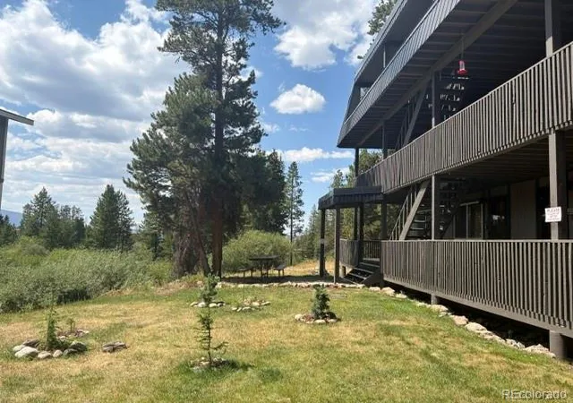 Listing Photo 5 - Condo for sale in building located at 471 Hi Country Dr, Winter Park, CO 80482 - Unit #166