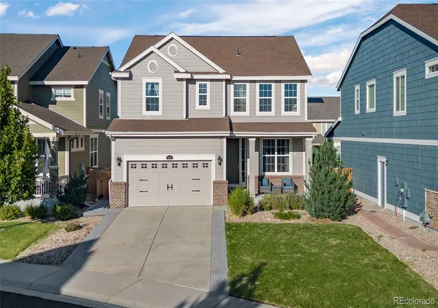 Photo 2 of Single family home for sale at 3021 Leafdale Dr, Castle Rock, CO 80109 | MLS# 9900940 | Listing updated on 2026-09-25