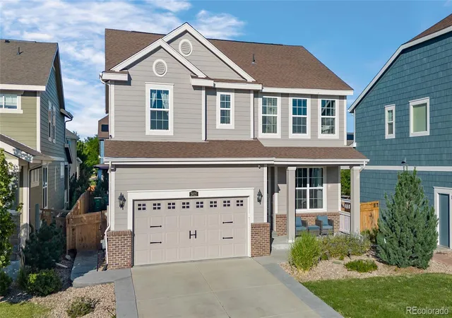 Photo 3 of Single family home for sale at 3021 Leafdale Dr, Castle Rock, CO 80109 | MLS# 9900940 | Listing updated on 2026-09-25