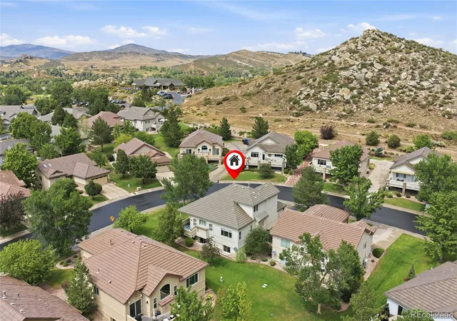 Photo 3 of Single family home for sale at 516 Mariana Pointe Dr, Loveland, CO 80537 | MLS# 8160905 | Listing updated on 2026-10-08