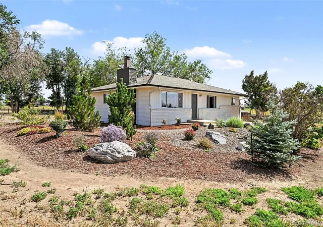 Photo 3 of Single family home for sale at 416 Gray Horse Dr, Fort Collins, CO 80524 | MLS# 5032219 | Listing updated on 2026-09-15