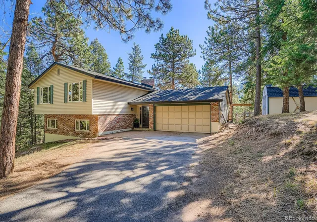 Photo 1 of Single family home for sale at 6434 Joan Ln, Evergreen, CO 80439 | MLS# 9739746 | Listing updated on 2026-09-29