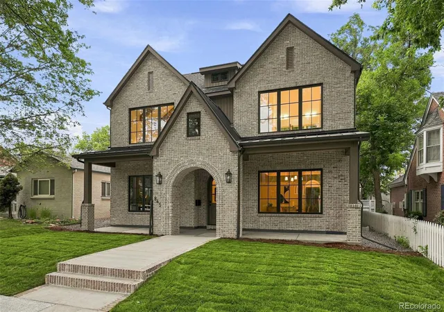 Photo 3 of Single family home for sale at 845 S Medea Way, Denver, CO 80209 | MLS# 5881379 | Listing updated on 2026-10-04