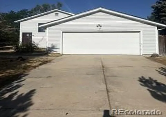 Photo 1 of Single family home for sale at 15008 E Carolina Pl, Aurora, CO 80012 | MLS# 4307428 | Listing updated on 2026-09-11