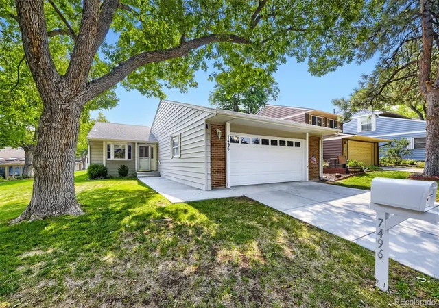 Photo 2 of Single family home for sale at 7496 W Cedar Cir, Lakewood, CO 80226 | MLS# 6447494 | Listing updated on 2026-09-21