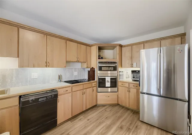 Photo 4 of Single family home for sale at 7496 W Cedar Cir, Lakewood, CO 80226 | MLS# 6447494 | Listing updated on 2026-09-21