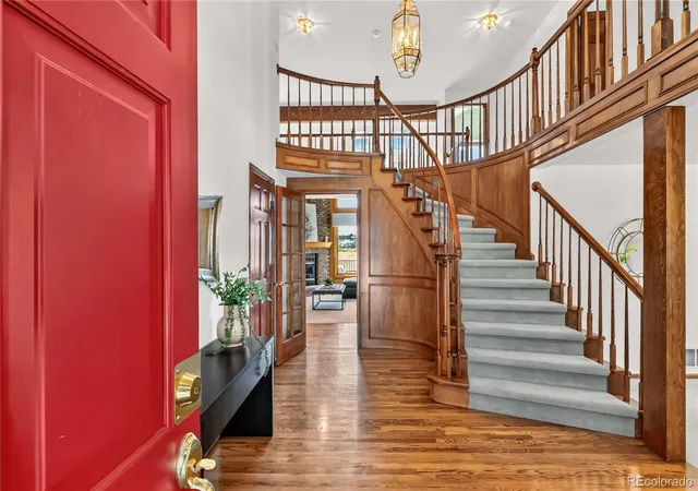 Photo 4 of Single family home for sale at 9967 Falcon Crk Dr, Highlands Ranch, CO 80130 | MLS# 4464038 | Listing updated on 2026-10-09