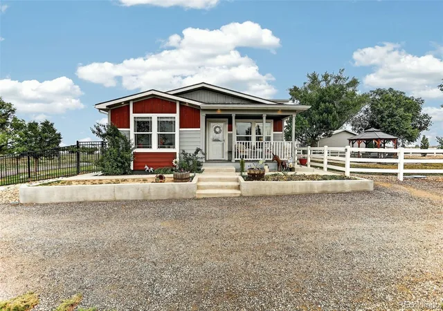 Photo 1 of Single family home for sale at 2739 County Rd 29, Fort Lupton, CO 80621 | MLS# 4189292 | Listing updated on 2026-09-23