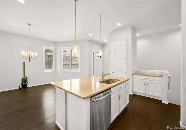 Photo 4 of Single family home for sale at 3566 New Hvn Cir, Castle Rock, CO 80109 | MLS# 9650194 | Listing updated on 2026-09-26
