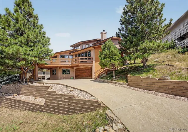 Photo 2 of Single family home for sale at 6936 Old Ranch Trl, Littleton, CO 80125 | MLS# 9484256 | Listing updated on 2026-10-06