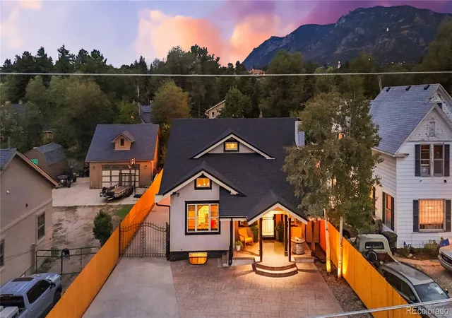 Photo 2 of Single family home for sale at 1011 Cheyenne Blvd, Colorado Springs, CO 80905 | MLS# 7608561 | Listing updated on 2026-09-12