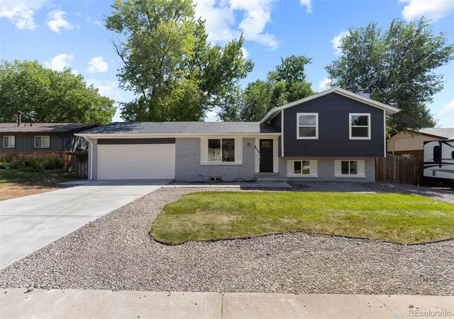 Photo 1 of Single family home for sale at 6438 S Harlan Way, Littleton, CO 80123 | MLS# 4084537 | Listing updated on 2026-09-30
