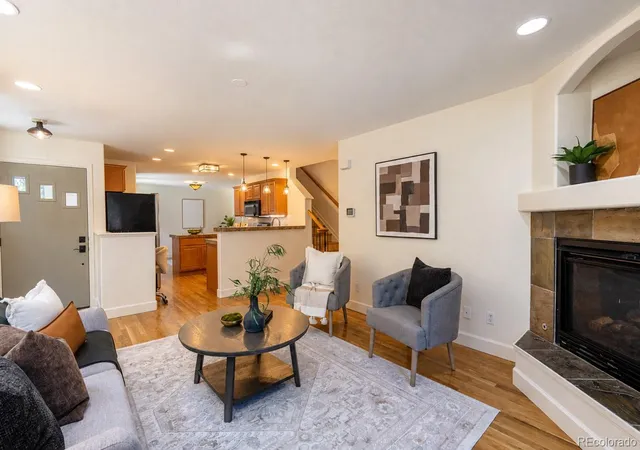 Photo 4 of Single family home for sale at 5667 W Green Meadows Pl, Denver, CO 80227 | MLS# 5972001 | Listing updated on 2026-10-22