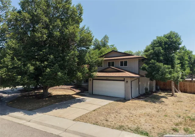 Photo 1 of Single family home for sale at 7073 E Warren Dr, Denver, CO 80224 | MLS# 9408839 | Listing updated on 2026-09-30