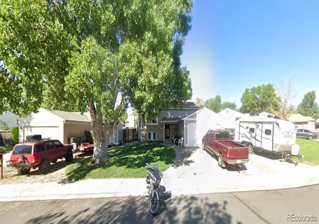 Photo 2 of Single family home for sale at 12429 Ash Dr, Thornton, CO 80241 | MLS# 8564587 | Listing updated on 2026-10-04
