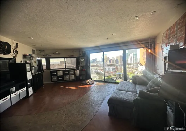Photo 4 of Condo for sale at 100 Park Ave #1708, Denver, CO 80205 | MLS# 4035824 | Listing updated on 2026-09-15