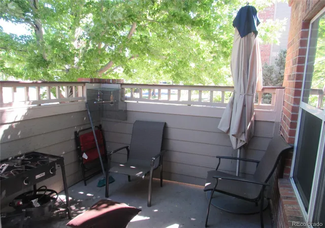Listing Photo 4 - Condo for sale in building located at 577 Alton Wy, Denver, CO 80230 - Unit #A