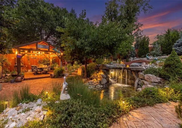 Photo 3 of Single family home for sale at 35 S Ammons St, Lakewood, CO 80226 | MLS# 3174546 | Listing updated on 2026-09-15