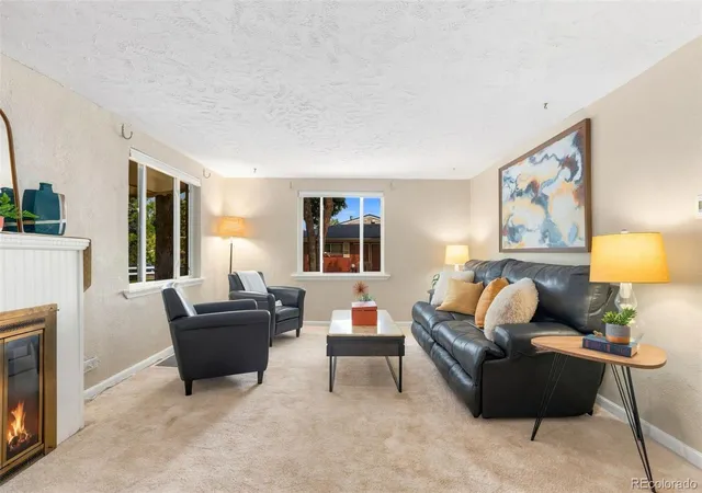 Photo 4 of Single family home for sale at 11940 W Independence Ave, Lakewood, CO 80401 | MLS# 5170047 | Listing updated on 2026-10-11
