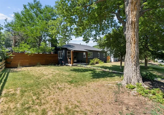 Photo 4 of Single family home for sale at 1361 S Glencoe St, Denver, CO 80222 | MLS# 3245697 | Listing updated on 2026-10-03