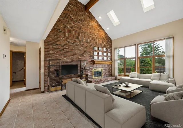 Photo 4 of Single family home for sale at 3850 W 103rd Drive, Westminster, CO 80031 | MLS# 9330104 | Listing updated on 2026-10-07