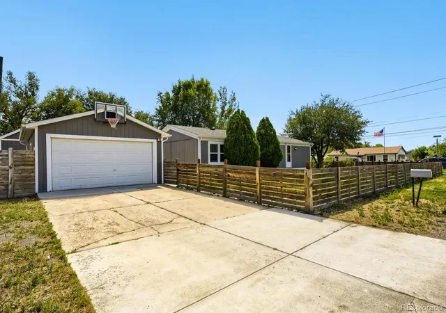 Photo 2 of Single family home for sale at 3090 W 55th Place, Denver, CO 80221 | MLS# 3059228 | Listing updated on 2026-10-06