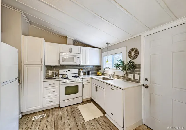 Photo 3 of Single family home for sale at 3090 W 55th Place, Denver, CO 80221 | MLS# 3059228 | Listing updated on 2026-10-06