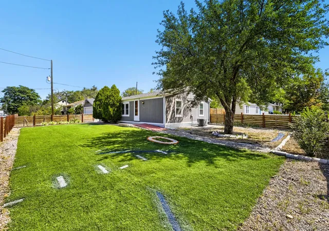 Photo 4 of Single family home for sale at 3090 W 55th Place, Denver, CO 80221 | MLS# 3059228 | Listing updated on 2026-10-06