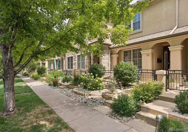 Photo 2 of Townhouse for sale at 132 S Monroe St, Denver, CO 80209 | MLS# 8028451 | Listing updated on 2026-09-30