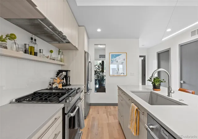 Photo 3 of Townhouse for sale at 1654 Utica St, Denver, CO 80204 | MLS# 8576248 | Listing updated on 2026-10-01