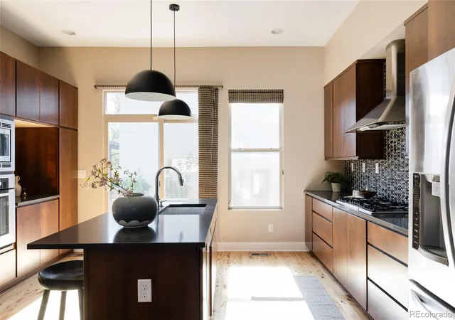 Photo 4 of Townhouse for sale at 3422 Central Park Blvd, Denver, CO 80238 | MLS# 6957628 | Listing updated on 2026-10-03