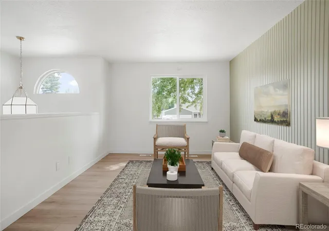 Photo 4 of Single family home for sale at 9285 W Wagon Trl Dr, Littleton, CO 80123 | MLS# 1761796 | Listing updated on 2026-10-09