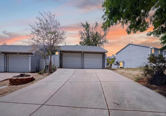 Photo 1 of Townhouse for sale at 9431 Lou Dr, Thornton, CO 80260 | MLS# 6943139 | Listing updated on 2026-10-05