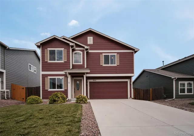 Photo 3 of Single family home for sale at 3641 Desert Willow Ln, Colorado Springs, CO 80925 | MLS# 6319487 | Listing updated on 2026-09-11