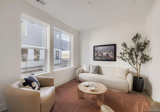 Photo 2 of Townhouse for sale at 3464 W Elmhurst Pl, Littleton, CO 80120 | MLS# 7212005 | Listing updated on 2026-10-04