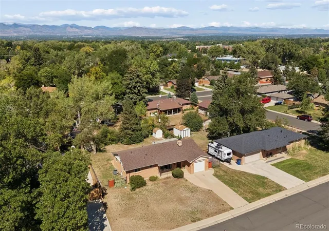 Photo 3 of Single family home for sale at 7135 S Sherman St, Centennial, CO 80122 | MLS# 3386972 | Listing updated on 2026-09-13