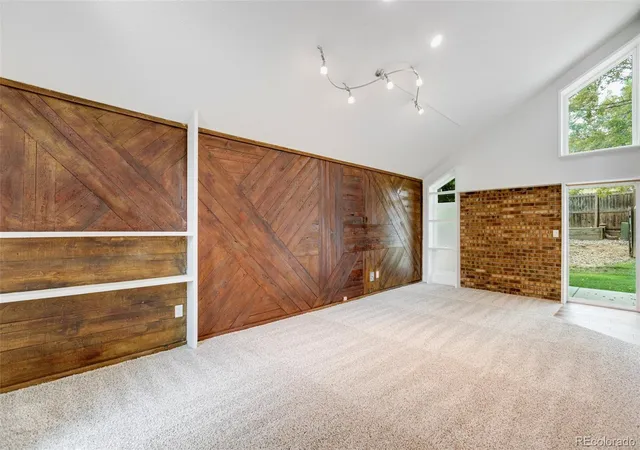 Photo 3 of Townhouse for sale at 16222 E Rice Pl #B, Aurora, CO 80015 | MLS# 8694159 | Listing updated on 2026-09-29
