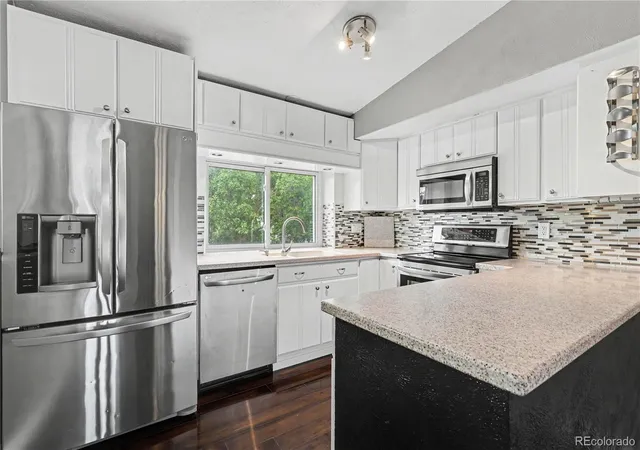 Photo 4 of Single family home for sale at 6108 S Swadley Way, Littleton, CO 80127 | MLS# 7584268 | Listing updated on 2026-09-12