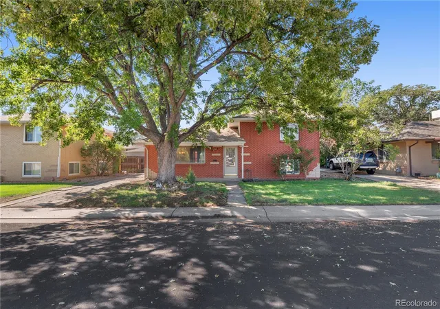 Photo 3 of Single family home for sale at 6750 W 54th Place, Arvada, CO | MLS# 7097431 | Listing updated on 2026-09-19