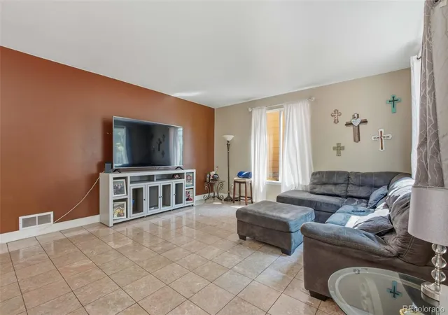 Photo 4 of Single family home for sale at 9618 E 113th Avenue, Commerce City, CO 80640 | MLS# 9511792 | Listing updated on 2026-09-15