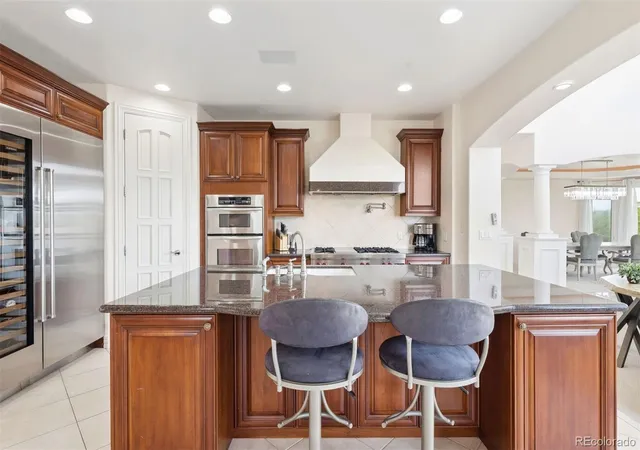 Photo 3 of Single family home for sale at 8926 Ridgepoint Wy, Castle Pines, CO 80108 | MLS# 5908056 | Listing updated on 2026-09-21