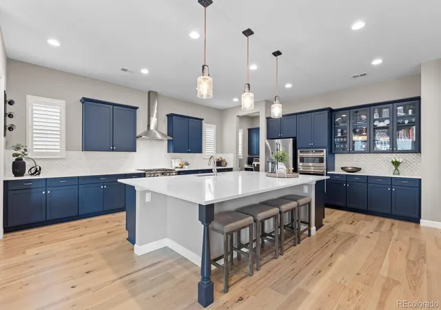 Photo 1 of Mansion for sale at 2887 Morningbird Ln, Castle Rock, CO 80109 | MLS# 8273165 | Listing updated on 2026-10-06