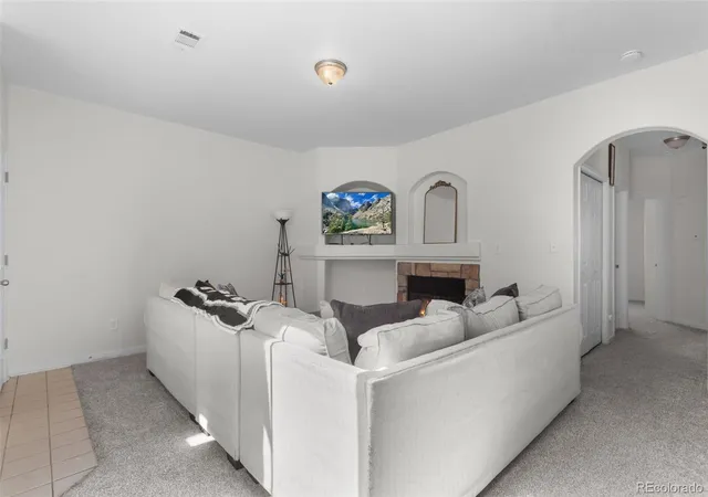 Listing Photo 4 - Condo for sale in building located at 5551 29th St, Greeley, CO 80634 - Unit #414