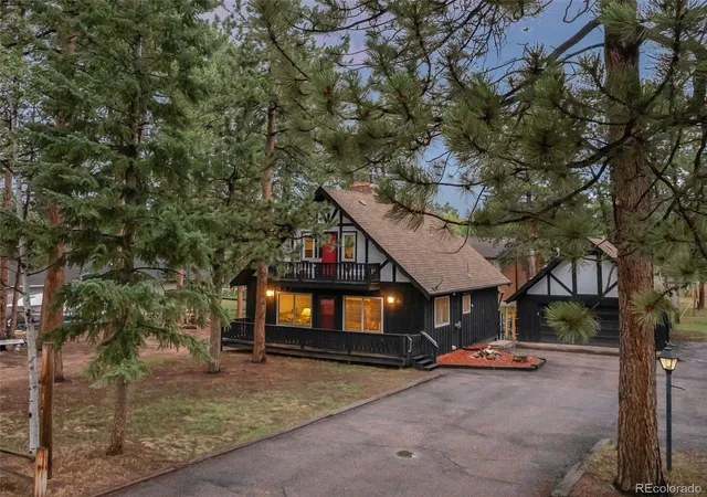 Photo 3 of Single family home for sale at 220 Wildflower Dr, Woodland Park, CO 80863 | MLS# 3333675 | Listing updated on 2026-09-29